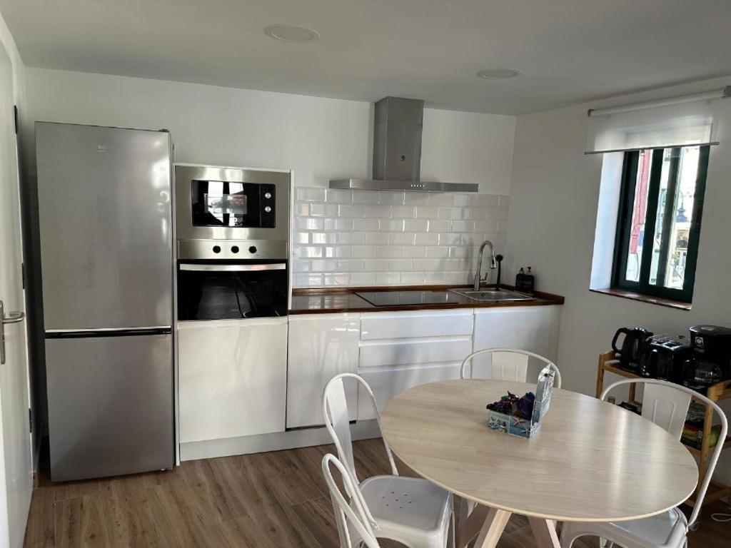 Apartamentos Urbanin II Plaza De San Pedro Cudillero Eksteriør billede
